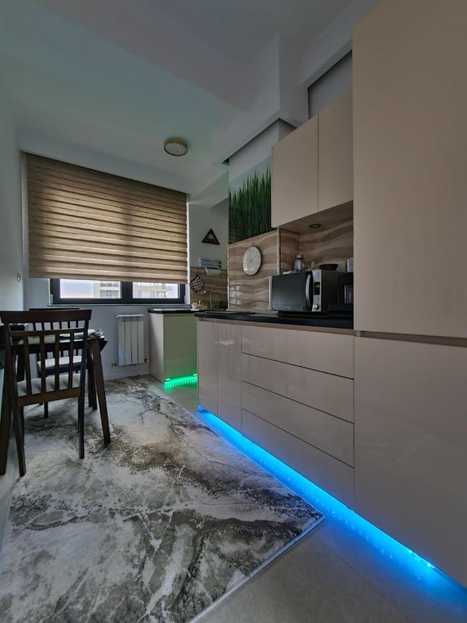 Faleza Nord Apartament De Lux Nou Pe Malul Marii Constanţa Exterior foto